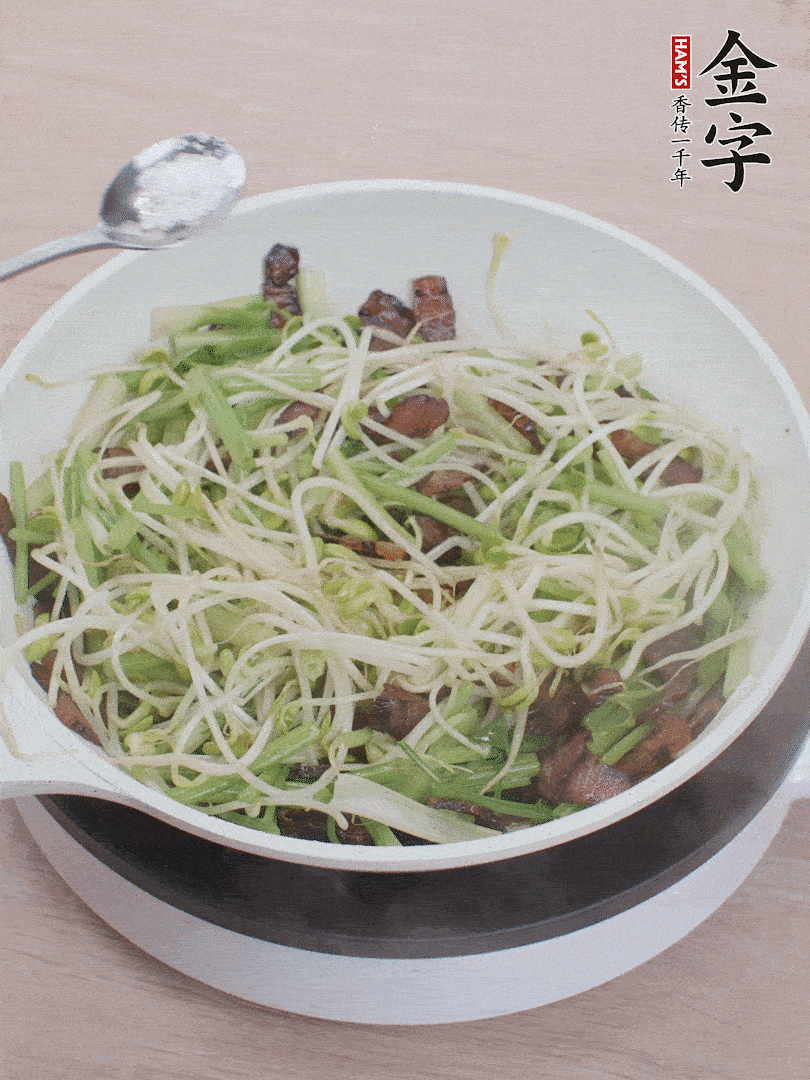 1點鹽、糖調(diào)味。